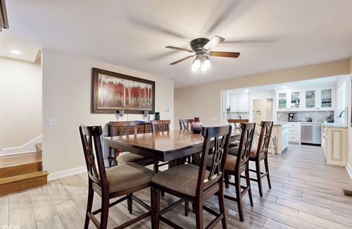 Bentonville House | Adventure Retreat - Bentonville