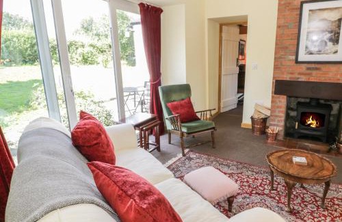 Menai Bridge House | Ael Y Bryn