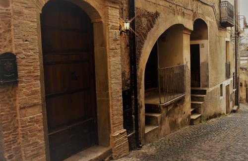 Spinoso House | Affittacamere"Il Portale"