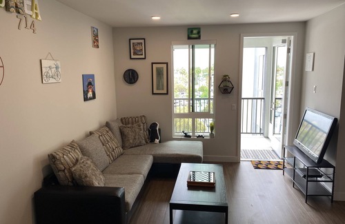 Brea Apartment | Affluent/Lavish TOP FLOOR SUITE IN DOWNTOWN BREA!