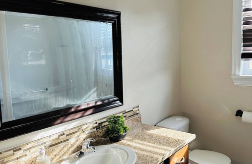 Moncton House | Affordable short term rental room