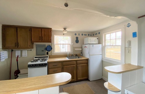 Dennis Port House | Affordable utterly charming old school beach cottage, 100 yards to Sea Street Beach and pool access!