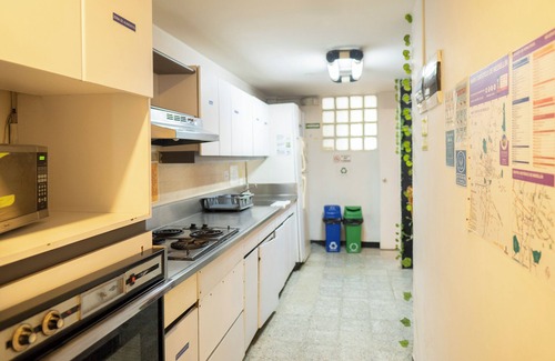 Laureles - Estadio House | Africa house-Casa Hotel Laureles-La70
