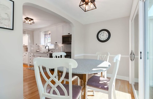 Beverly House | Afternoon Delight: Toast the beauty of the river from the waterfront deck