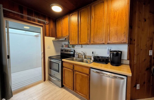 Trinidad House | Agate Beach Hideaway - 3-Bed/1-bath Furnished Monthly Rental in Trinidad, CA
