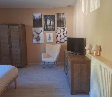 Domodossola House | Agli Chalet Erbe Montane con parcheggio privato e colonnina ricarica auto elettrica con supplemento