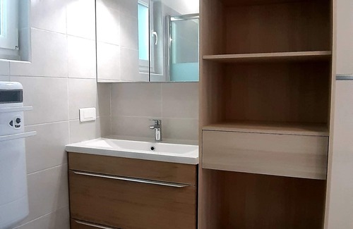 Toulon Apartment | Agréable Cabanon au Cœur D'un Typique Jardin Toulonnais