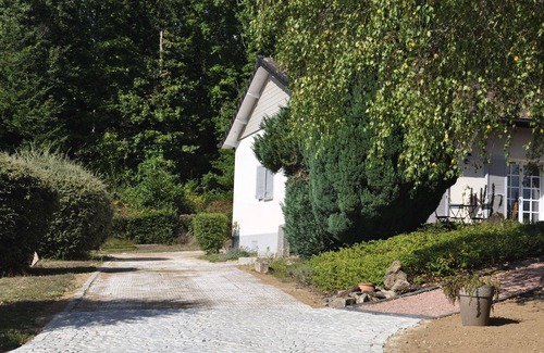 La Guiche House | Agréable Maison "Bruyère et Charmes de Bourgogne" (proche Cluny, Taizé)