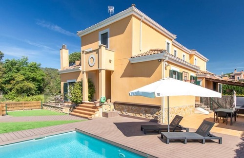 Sant Julia de Ramis Villa | Agradable y tranquila casa con piscina