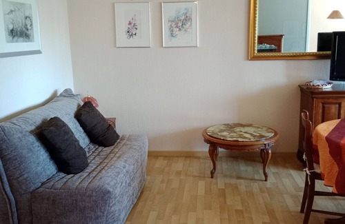 Vannes Apartment | Agreable T2 AU Calme 300 M Port DE Vannes