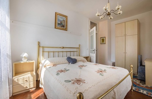 Canale di Tenno Apartment | Agritur Tenno Appartamentino with Mountain View & Balcony
