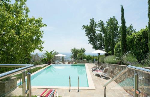 Pescia House | Agriturismo La Marginella