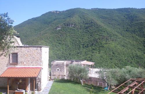 Balestrino House | Agriturismo LE CASE ROTTE