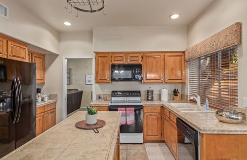 Monarch House | Ahwatukee Family Fun Night Has it All! Hot Pool!