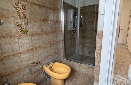 Roccascalegna House | Ai Piedi di un Bellissimo Castello una Casa Fornita di Tutti i Comfort