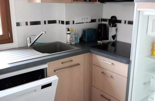 Le Chateau Apartment | Aigue Marine Residence - 2 Rooms for 4 People