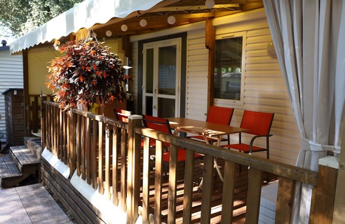 Meschers-sur-Gironde House | Air-conditioned mobile home, 3 * campsite with swimming pool, near beaches /town center