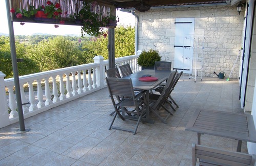 Brignac-la-Plaine House | AIR-CONDITIONED VILLA WITH PRIVATE POOL IN THE FAMOUS PERIGORD REGION