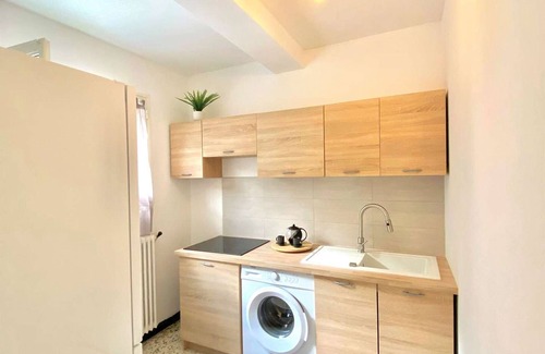 Corte Apartment | Air-conditioned 3-BR Apartment with Terrace in Corte
