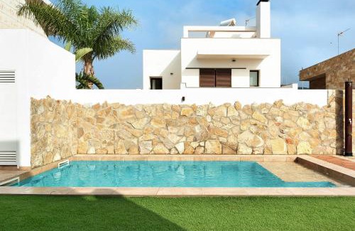 Bolonia Villa | Aire Caballa