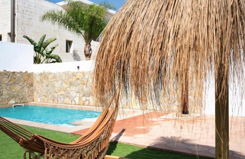 Bolonia Villa | Aire Caballa