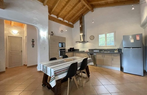 Saint-Pee-sur-Nivelle House | Aire-leku - Saint-pee-sur-nivelle