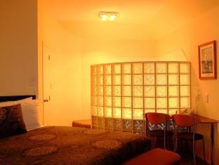 Russley Hotel | Airport Birches Motel