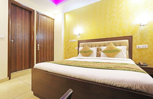 Mahipalpur Extension Hotel | Airport Hotel Redstone
