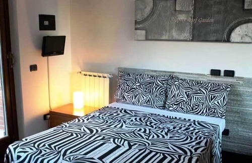 Fiumicino Apartment | Airport Roof Garden