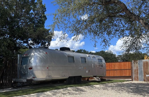Austin House | Airstream renovated and super cute!!!