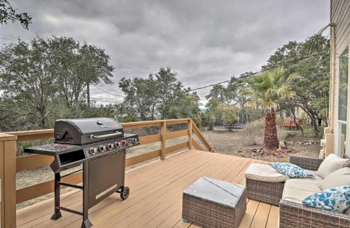 Travis Landing Villa | Airy Villa in Austin with BadmintonandVolleyball Court