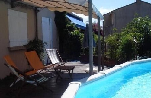 Mezzavia Villa | Ajaccio in villa rental pool owner 2-5 people 1-2 bedrooms
