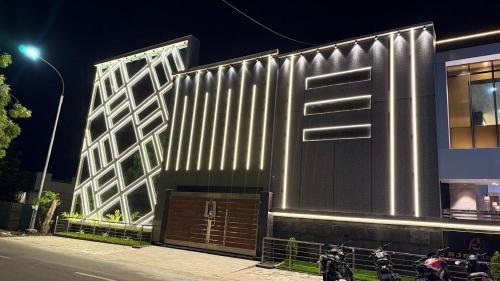 Karaikal Hotel | AJF Beach Inn