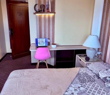 Financial District Apartment | Akros Suite Quito