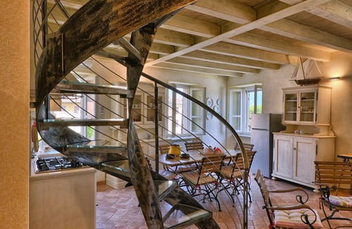 Bogliaco Apartment | Al Porto Vecchio by Theater Home - with parking space and marvellous lake view