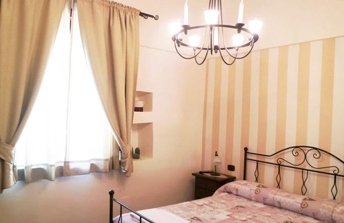Sant'Antonio Abate Apartment | Al Vecchio Cellaio Historical