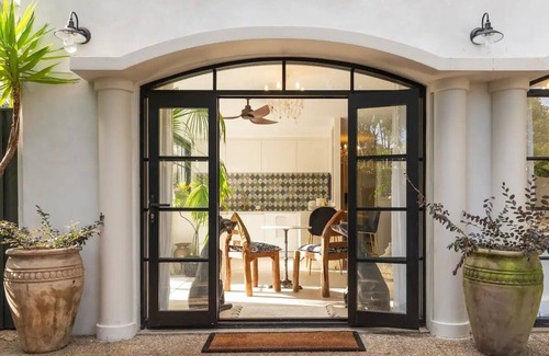 Suffolk Park Apartment | Aladdins beachside