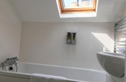 Newington House | Alba House Hotel