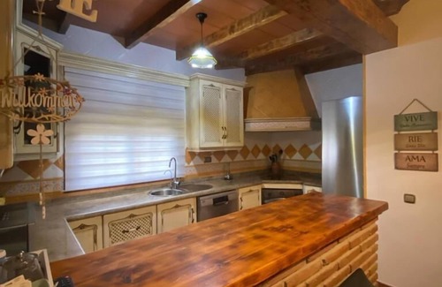 Setenil de las Bodegas House | Albarracín Rural House