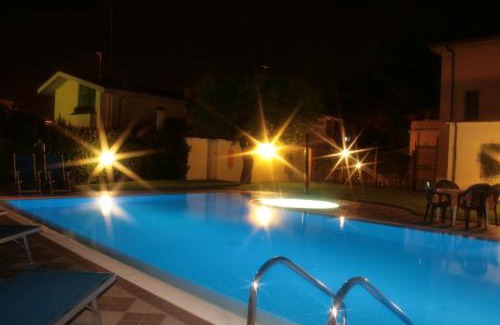 Desenzano del Garda Hotel | Albergo Al Cacciatore