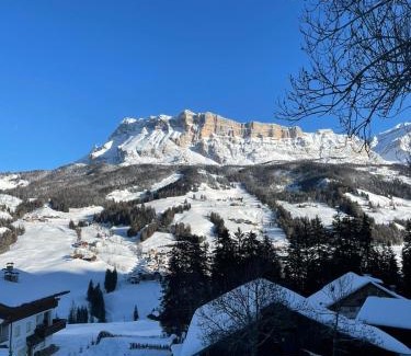 Pedraces Hotel | ALBERGO BAR RISTORANTE DOLOMIA
