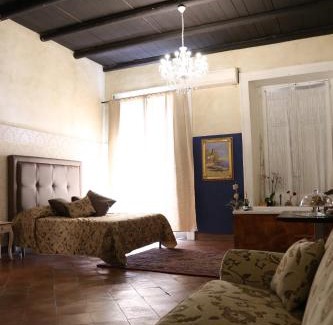 Historical Downtown Salerno Hotel | Albergo Del Centro Storico