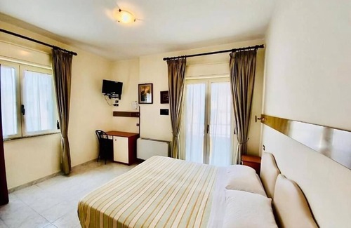 Bagnara Calabra Hotel | Albergo delle Rose