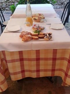 Campello sul Clitunno Hotel | Albergo Fontanelle