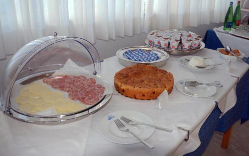 Sperlonga Hotel | Albergo La Sirenella