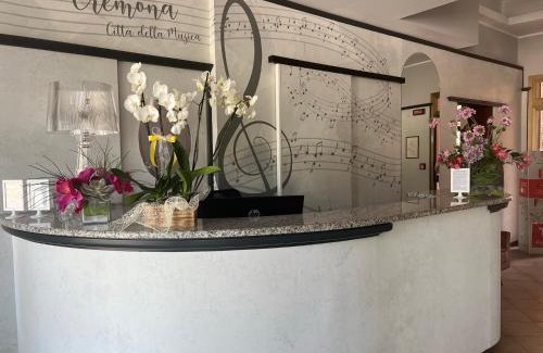 Cremona Hotel | Albergo Visconti