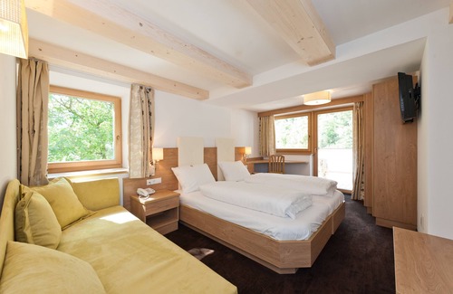Cornedo All'isarco Hotel | Albergo Zur Sonne