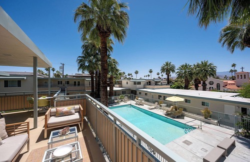 Old Las Palmas Condo | Albert Frey's Villa Hermosa