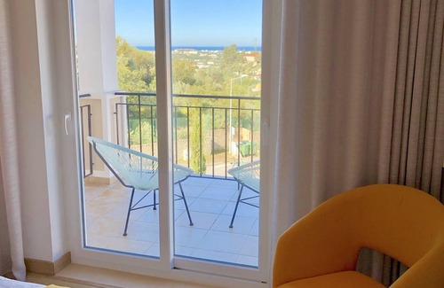 Patroves House | Albufeira in style: brand new luxury townhouse with sea view