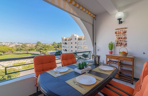 Salgados Apartment | Albufeira Salgados Beach 1 by Homing
